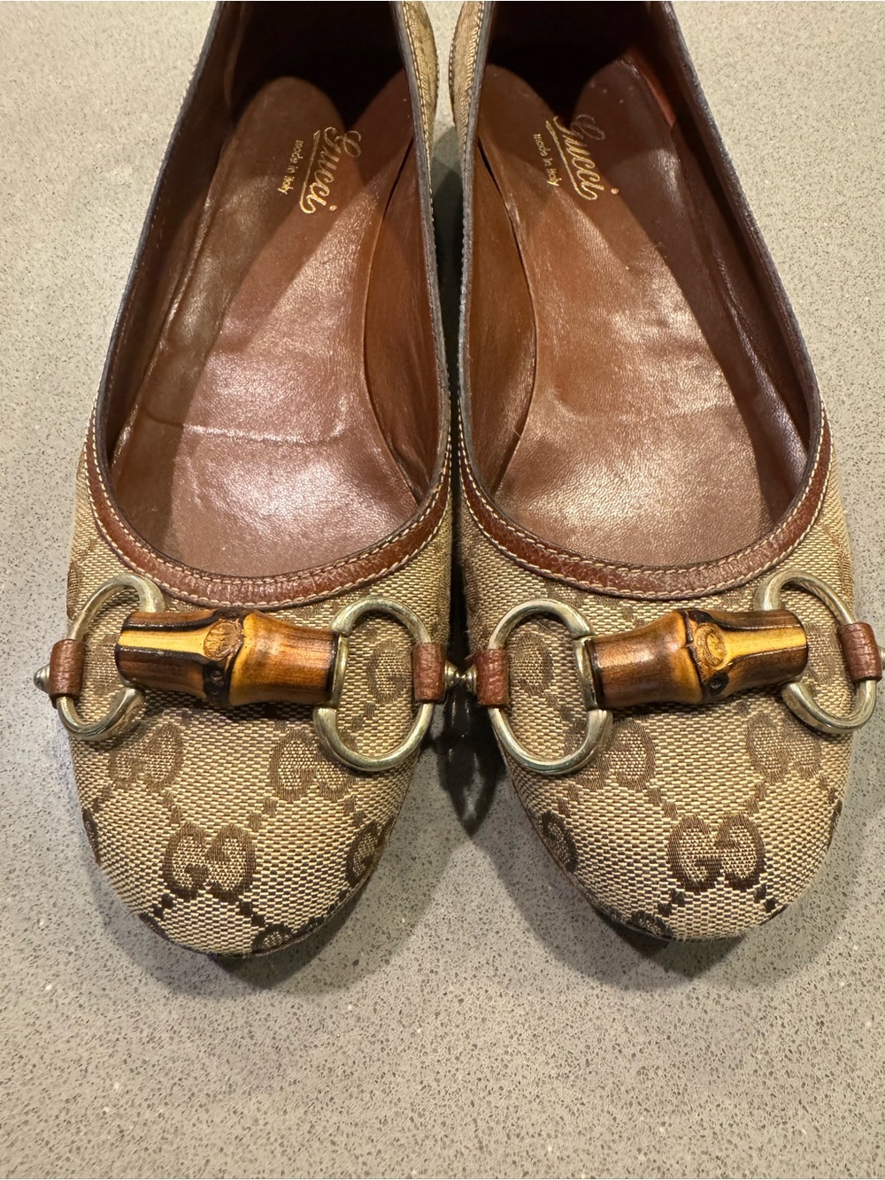 Gucci Bamboo Horsebit Monogram Beige Flats with box and dust covers - Picture 2 of 11